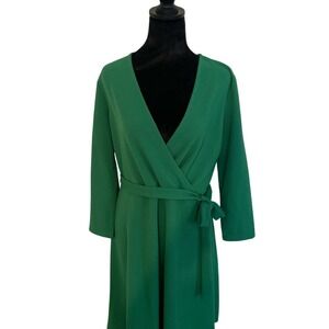 NWT SZ‎ Tiana B. Stretch Green Wrap Dress